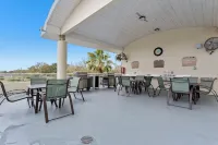 Escape to Ocean Club Biloxi: Your Beachside Haven