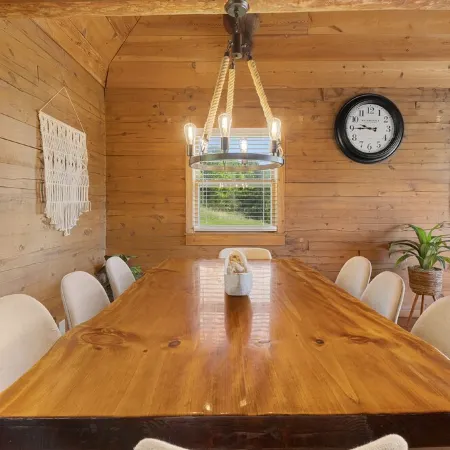 Lakeside Resort Cabin Steps to Table Rock Lake - Minutes to Sdc!