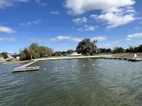 Spacious home directly on Lake Grassy canal. Boat house, hot tub & pool table Hotels in Highlands County