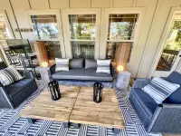 +New Listing+ Luxurious Lake Home w/ Private Dock 温斯頓縣酒店