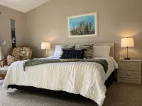 Knot on Call ~ Ocean Views ~ Spacious 3BR ~ Sleeps 8 ~ Steps to Beach ~ Dogs OK