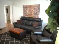Charming 1-bedroom flat in lovely Corning Hotels in Corning