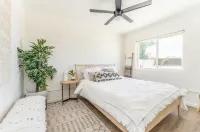 ❤ASTRO❤SUNSETS❤HOT TUB+SOAKING TUB❤10 MIN TO JTNP Hotels near Rite Aid