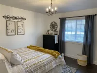 Mimi’s Hive Spacious 6 bed 5 bath home Pendleton , Oregon