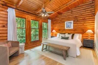 Modern and Luxurious Cabin Retreat, 5 minutes from Cumming City Center Hotels in Forsyth County