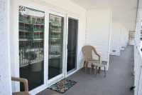 Ocean City Maryland Condo, ocean side 50 steps to the beach! On 7 40th Street Hotel a 