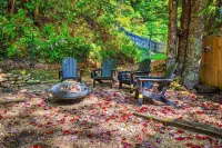 Mtn Views, Sauna, HotTub, GameRm, Firepit, Theatre, 5500 Sqft, LuxeCabin Slps 23