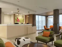 Fairfield by Marriott Inn & Suites Cincinnati Oakley Hotels near Cincinnati Observatory