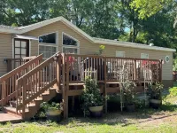 Fantastic Accommodations & Fantastic Rate!  Brooksville, Florida - Nature Coast Florida Classic Park附近的飯店