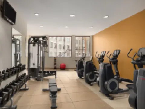 Embassy Suites by Hilton Alexandria Old Town Hotels in Alexandria