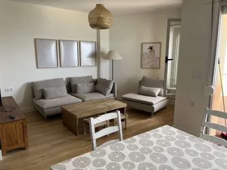 Apartamento primera línea de playa recién reformado