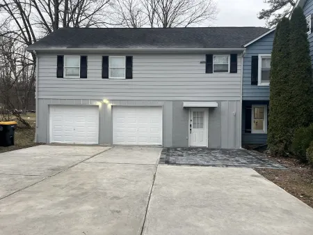 Luxury 2 bedroom Apartment in Mount Bethel, PA near Pocono Mountain