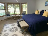 Beautiful, secluded ranch home with 3 bdrm and 2 bath