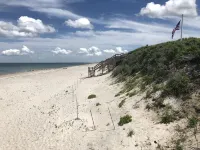Cape Cod Dune Cottage Spectacular Ocean Views, over the dune to a private beach Hotel a Sandwich