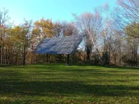 Spacious and comfortable, king bed and double futon sofa, kitchen, near 7 Oaks Hotels in Madison County