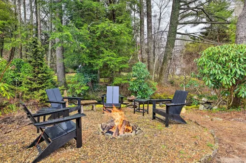 Exquisite Cottage in the Heart of Downtown!