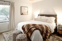 *NEW* The Bungalow: Scottsdale's Desert Retreat! Central Location Отели в г. 