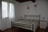 House with garden in the Tuscan countryside Hotel a Scarlino