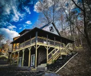 Hero Hideout- A superhero's cabin!