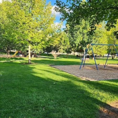 Clean, Quiet 2 Bdrm Near Provo w/ Direct Access to City Park