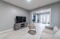 3 bedroom apartment in Cranston, RI