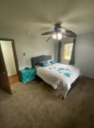 Large pet friendly, kid friendly house!  35 minutes from US Bank Stadium etc.