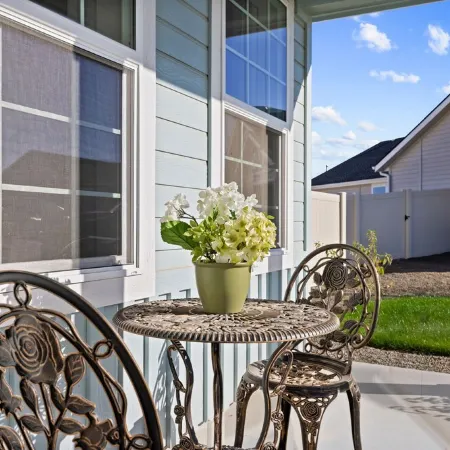 Chic 3BR near Wineries, Lake Lowell & C of I - Ideal for Hiking & Relaxing!