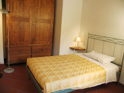 Former Barn in the countryside, scenic, overlooking Florence 피렌체 산타 마리아 노벨라 기차역 주변 호텔
