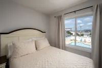 Summer Special Discounts! // Close To The Boardwalk // 2 Parking Spots!