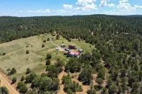 Bear's Den Cabin, Aguilar, COSleeps 4 -  2 bedrooms – 1 bathroom