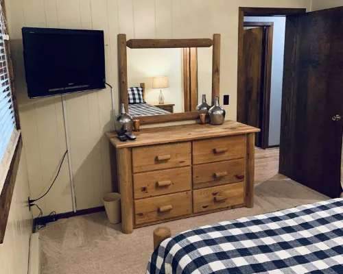 Experience Mountain Bliss: Cozy Condo w Resort Amenities in Beech Mountain, NC! Hotels in Beech Mountain