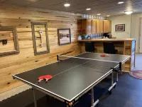 The Bourbon Lodge - Log home escape, Bourbon Trail, sunsets, peaceful retreat