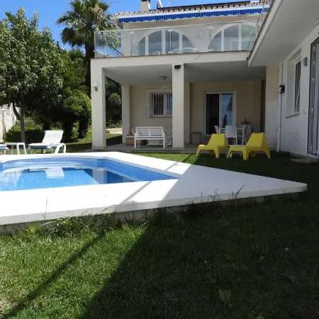 Attractive villa in Caleta de Vélez with private pool