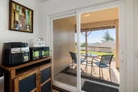 Red Hills Haven ~ Private Sauna Retreat