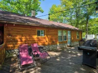Relaxing Getaway with that UP North Feel! Hotels in Gladwin County