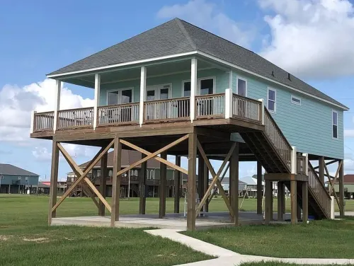 Luxury Angler Bay Waterfront - Arrive Early & Stay Late!