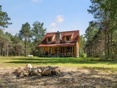 Orv Trails - Outdoor Fireplace - Luxury Cabin - Fall Colors & Pet Friendly!