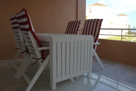 1st line of beach, urb Las Americas; Ideal for relaxation of the whole family