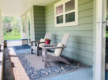 Waterfront Home in Rapid River, MI