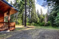 Elk Tracks Lodge