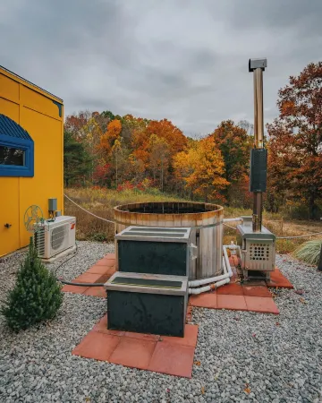 Aladdin Inspired Fairytale Cabin Hot Tub 3 Miles from Hocking Hills State Park