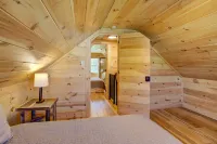 A Modern Rustic Chalet with HOT TUB! Near Hershey, PA