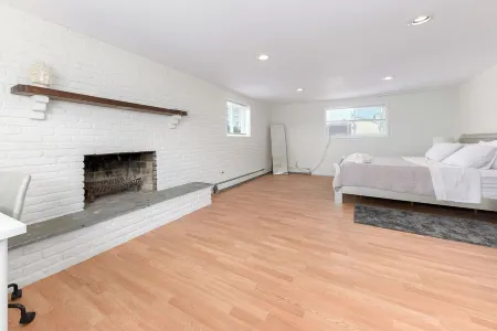 Charming 1-bedroom house in Baldwin by the Water