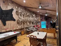 Steve’s Barn Lodge, Detroit River/Lake Erie Hotels in Huron Charter Township