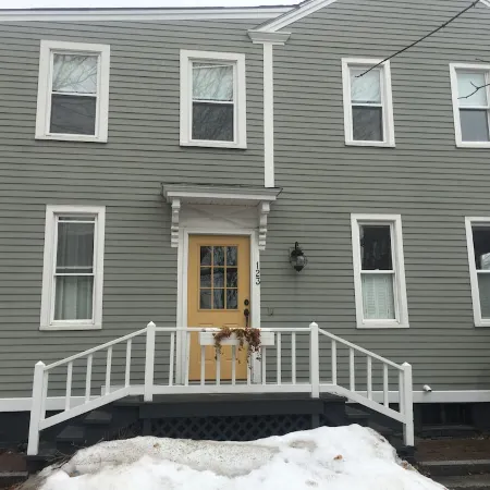 High End Apartment in Downtown  Hallowell