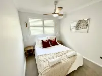 Newly renovated top floor apartment with beautiful views and a pool to enjoy. Hotels near Piles Creek Lookout