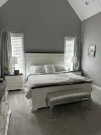 Perfect Masters Rental in gated neighborhood