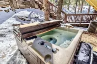 Stylish Cozy Cabin Surrounded in Pines- Hot Tub Hotels near Ruidoso Winter Park