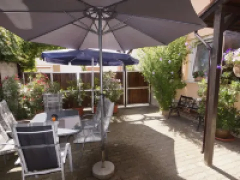 Vacation Apartment for up to 6 People with Sunny Courtyard, Garden and Pool Hotels in Neustadt an der Weinstraße