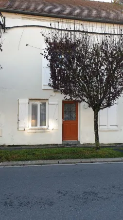 House, Tourist Village, Sleeps 6, 9Min Disneyland Paris Отели в г. Вильнёв-ле-Комт